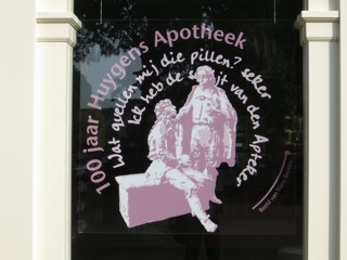 kl-Spinoza_an_Huyges_apothheek_Voorburg